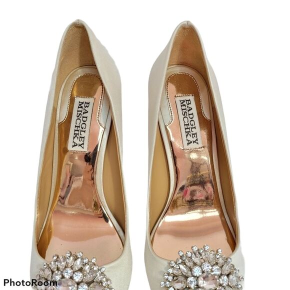 BADGLEY MISCHKA Jeannie Crystal Trim Pumps Size 6 - Picture 7 of 11